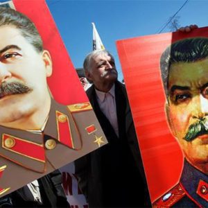 Снова Сталина уважают в России. Почему?