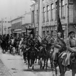 Создание Красной армии — 23 февраля 1918 года в России появилась новая военная сила — Рабоче-крестьянская Красная армия (РККА)