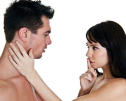 Сексуальные жесты мужчин и женщин. Вот что говорит «язык тела»